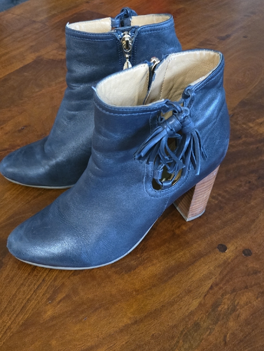Bocage Innovation Black Leather Booties Size 37